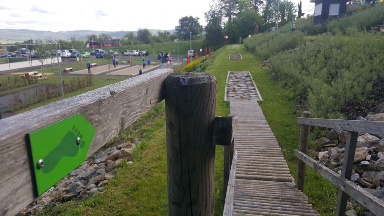 Campinghütte Im Sporterlebnispark *